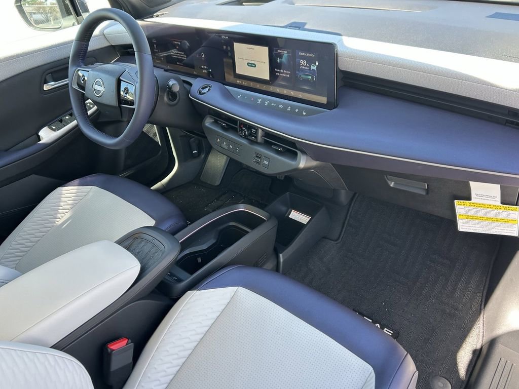 New 2026 Nissan Leaf Platinum+ w/ Cargo Package (Platinum+) image 8