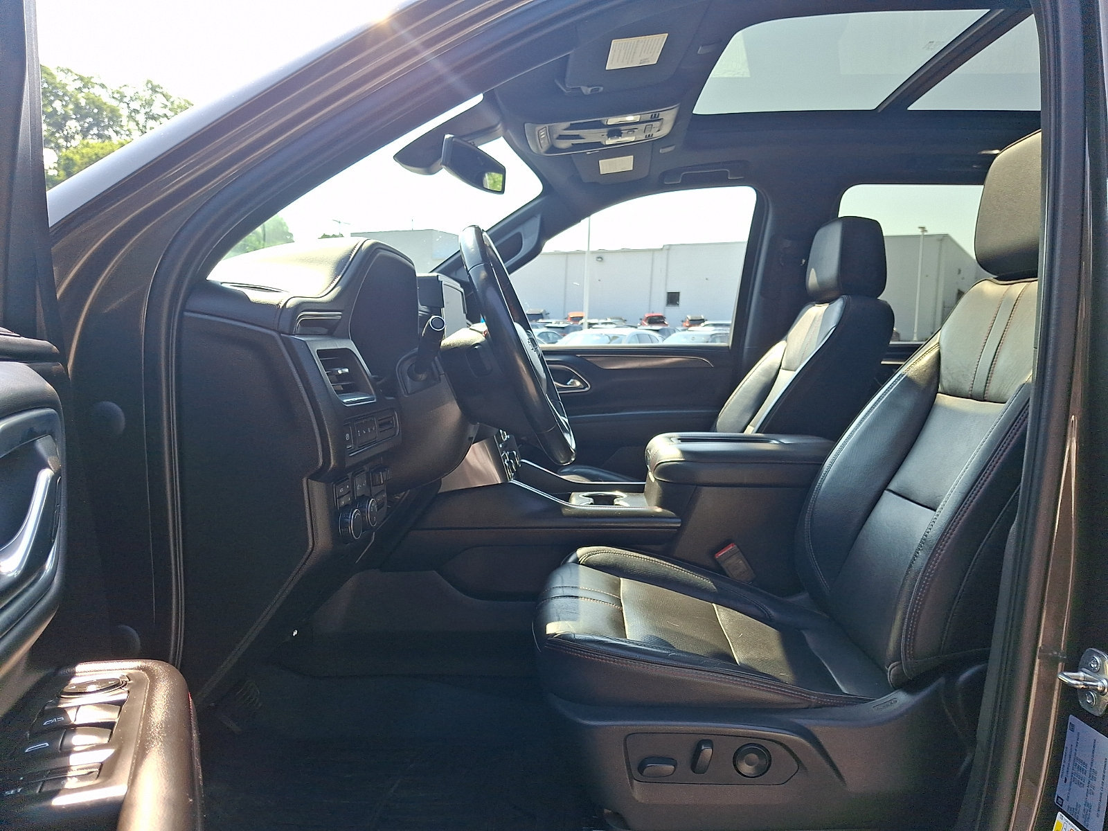Used 2021 Chevrolet Suburban RST w/ Max Trailering Package AWD/4WD image 16