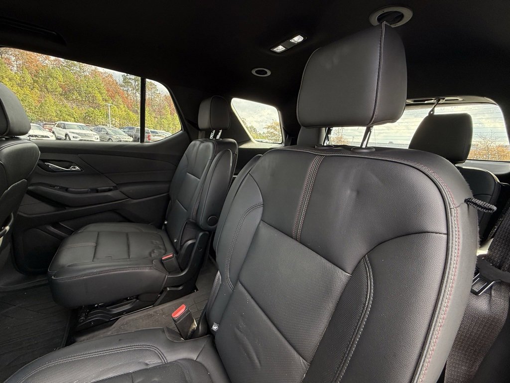 Used 2022 Chevrolet Traverse RS image 27