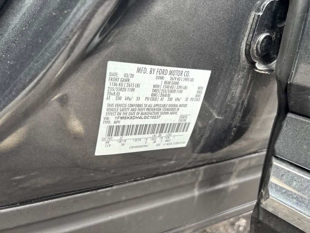 Used 2020 Ford Explorer XLT w/ Equipment Group 202A image 17