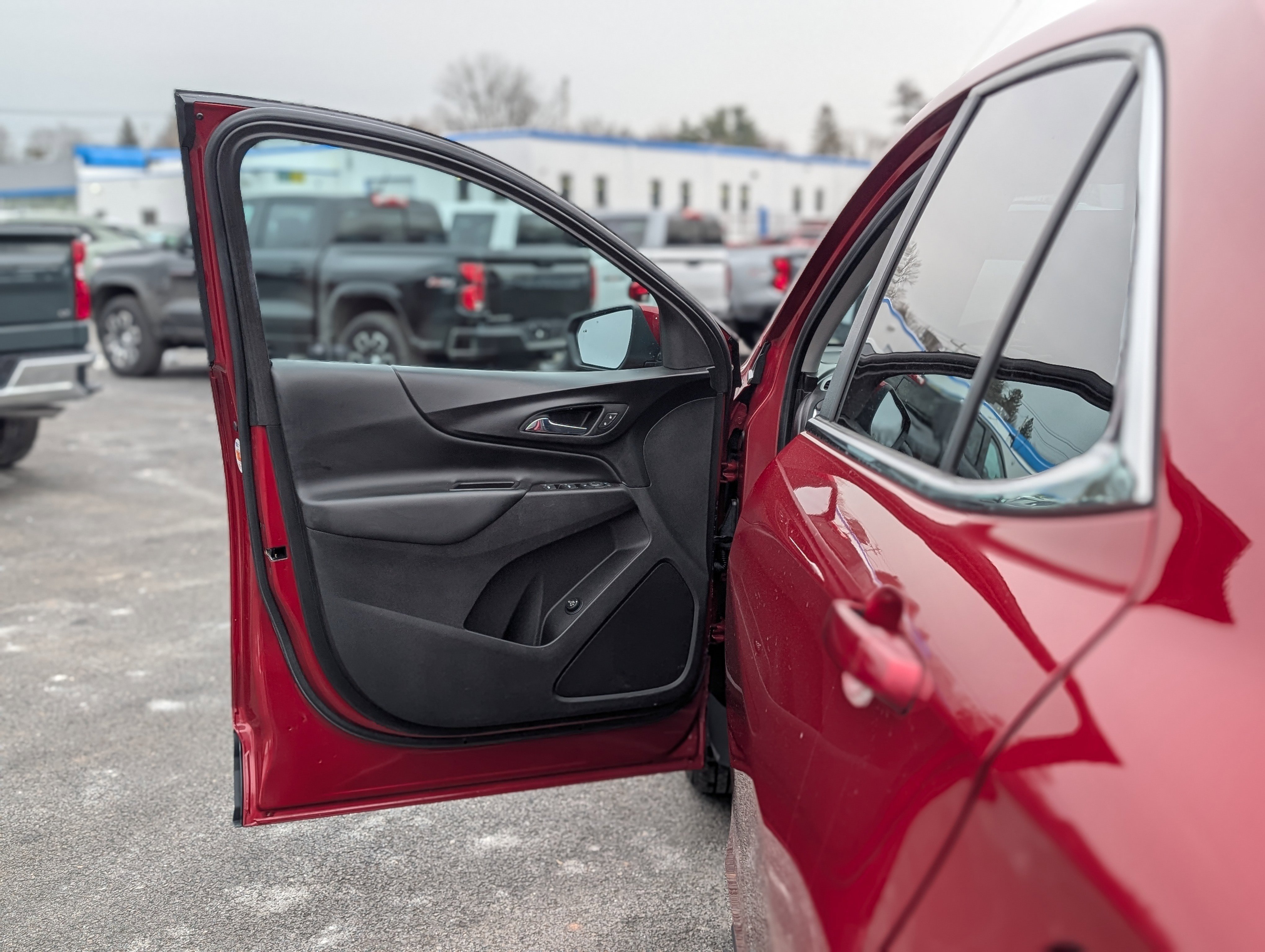 Used 2022 Chevrolet Equinox LT image 26