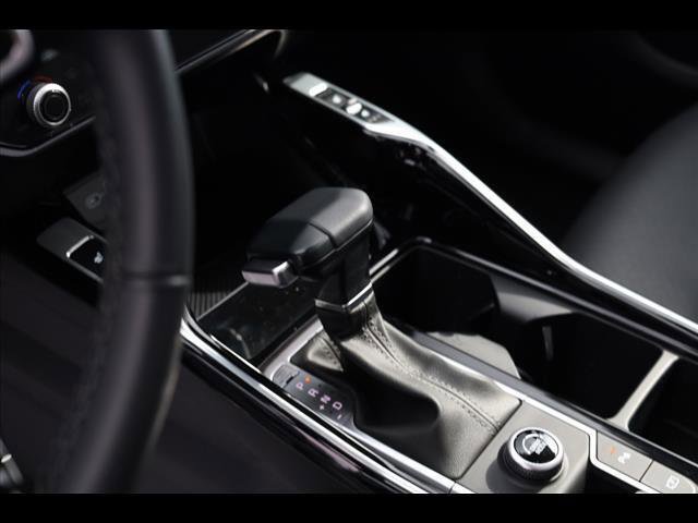 Used 2025 Kia Sorento SX image 8