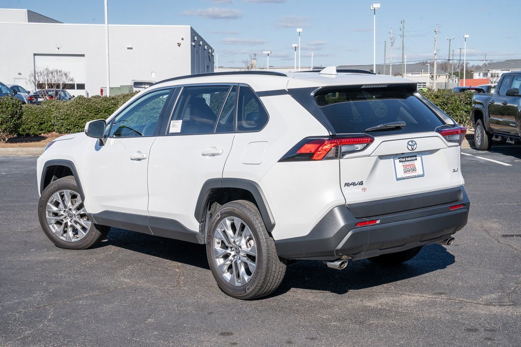 Certified 2025 Toyota RAV4 XLE Premium image 3