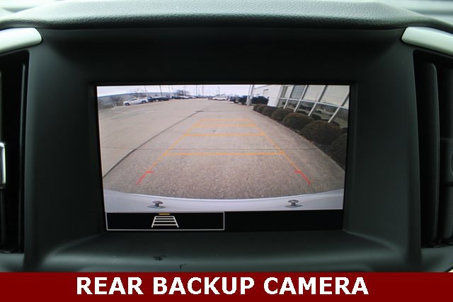 Used 2023 GMC Terrain SLE image 14