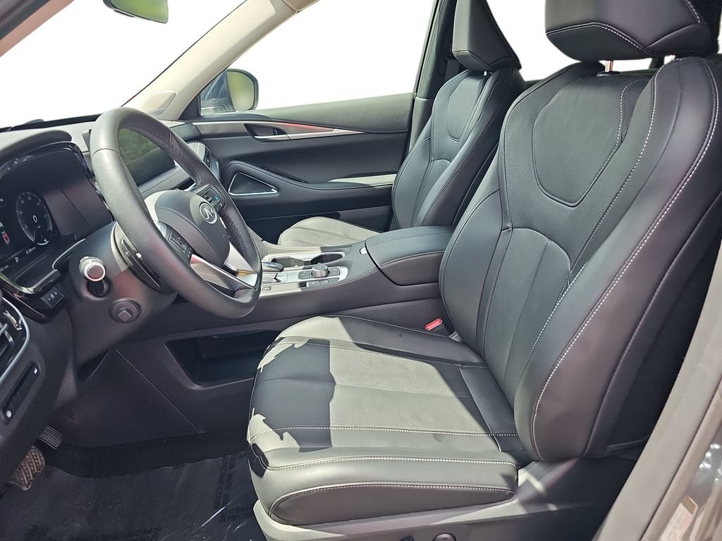 Used 2025 INFINITI QX60 Luxe AWD/4WD image 15