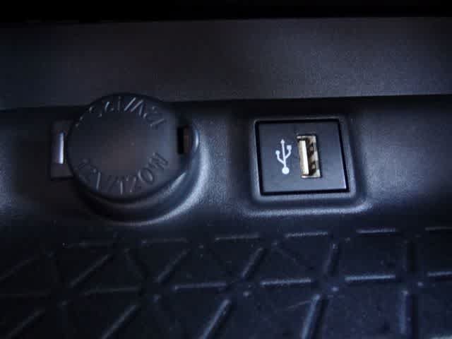 Certified 2025 Toyota RAV4 XLE AWD/4WD image 26