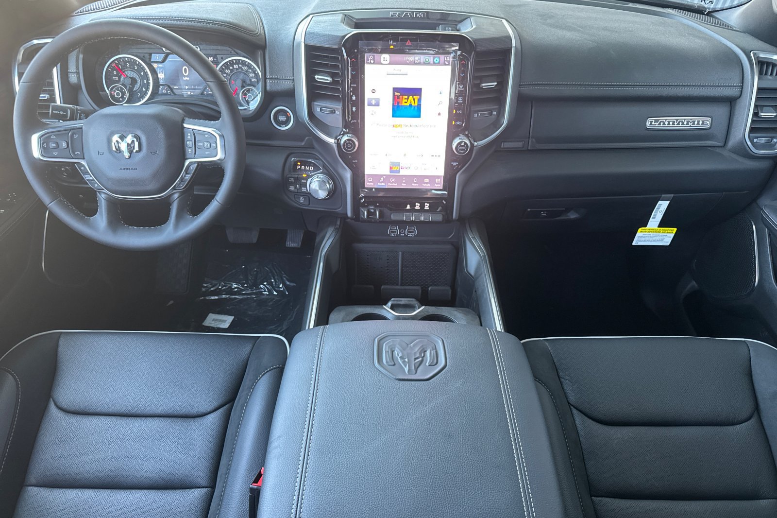 New 2026 RAM 1500 Laramie AWD/4WD image 12