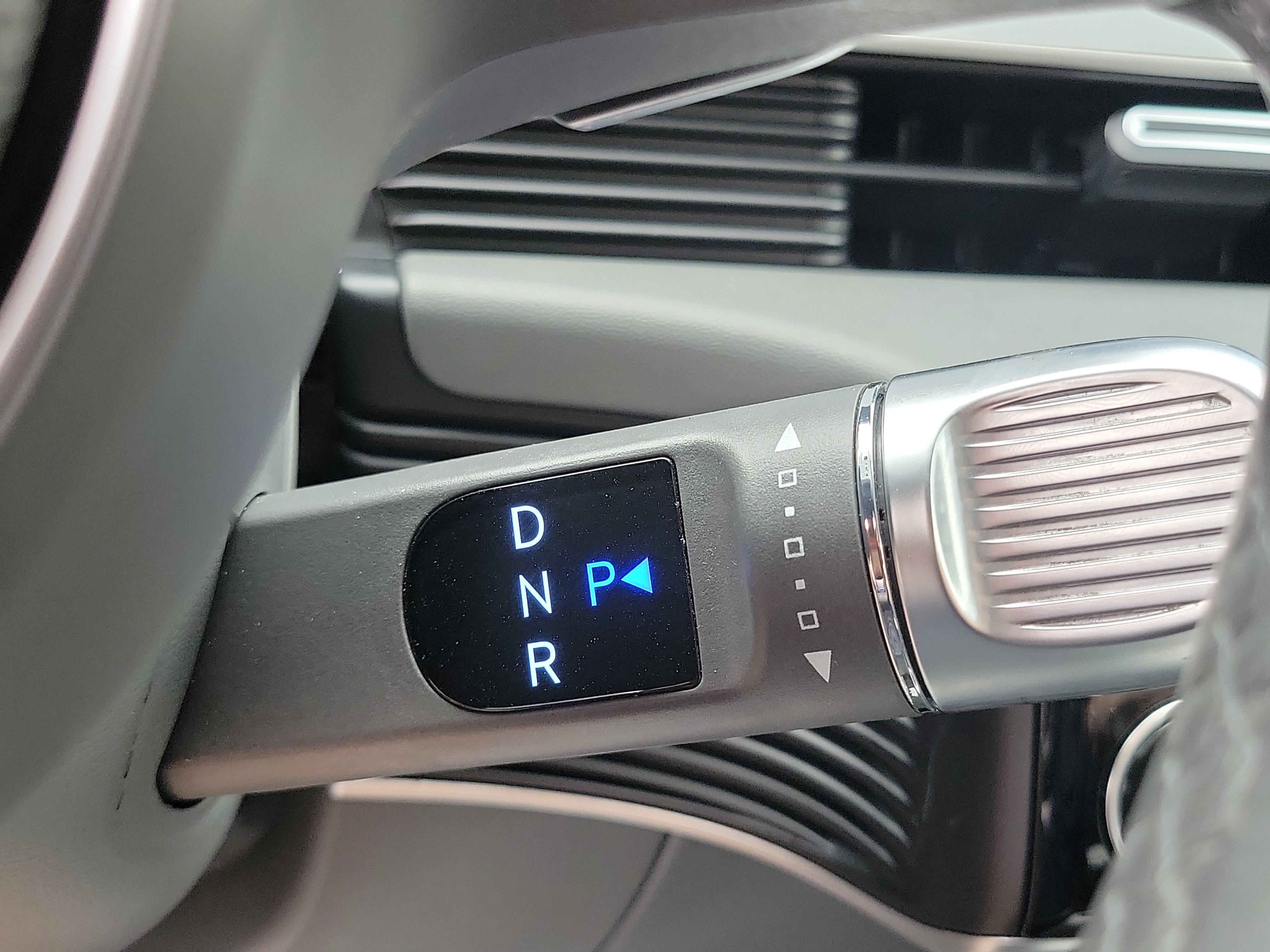 Certified 2024 Hyundai Ioniq 5 SEL RWD image 17
