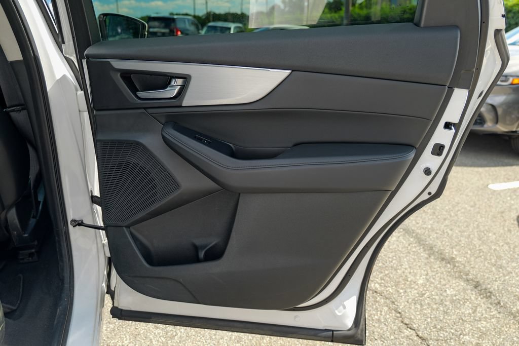 Used 2023 Acura MDX SH-AWD image 30