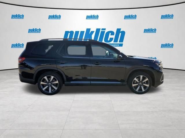 Used 2024 Honda Pilot Touring image 8
