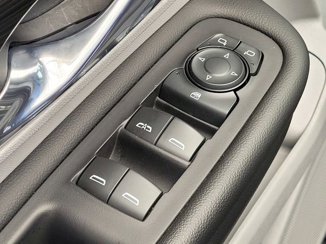 Used 2024 GMC Terrain SLE image 16