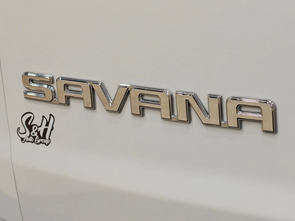 Used 2024 GMC Savana 3500 Extended RWD image 31