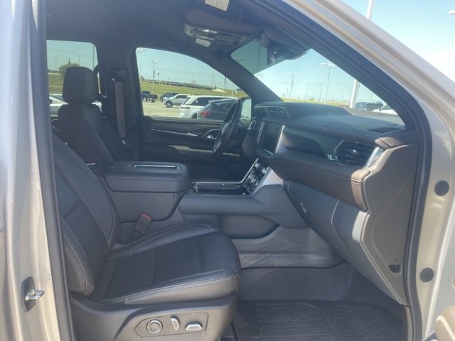 Used 2023 GMC Yukon Denali image 15