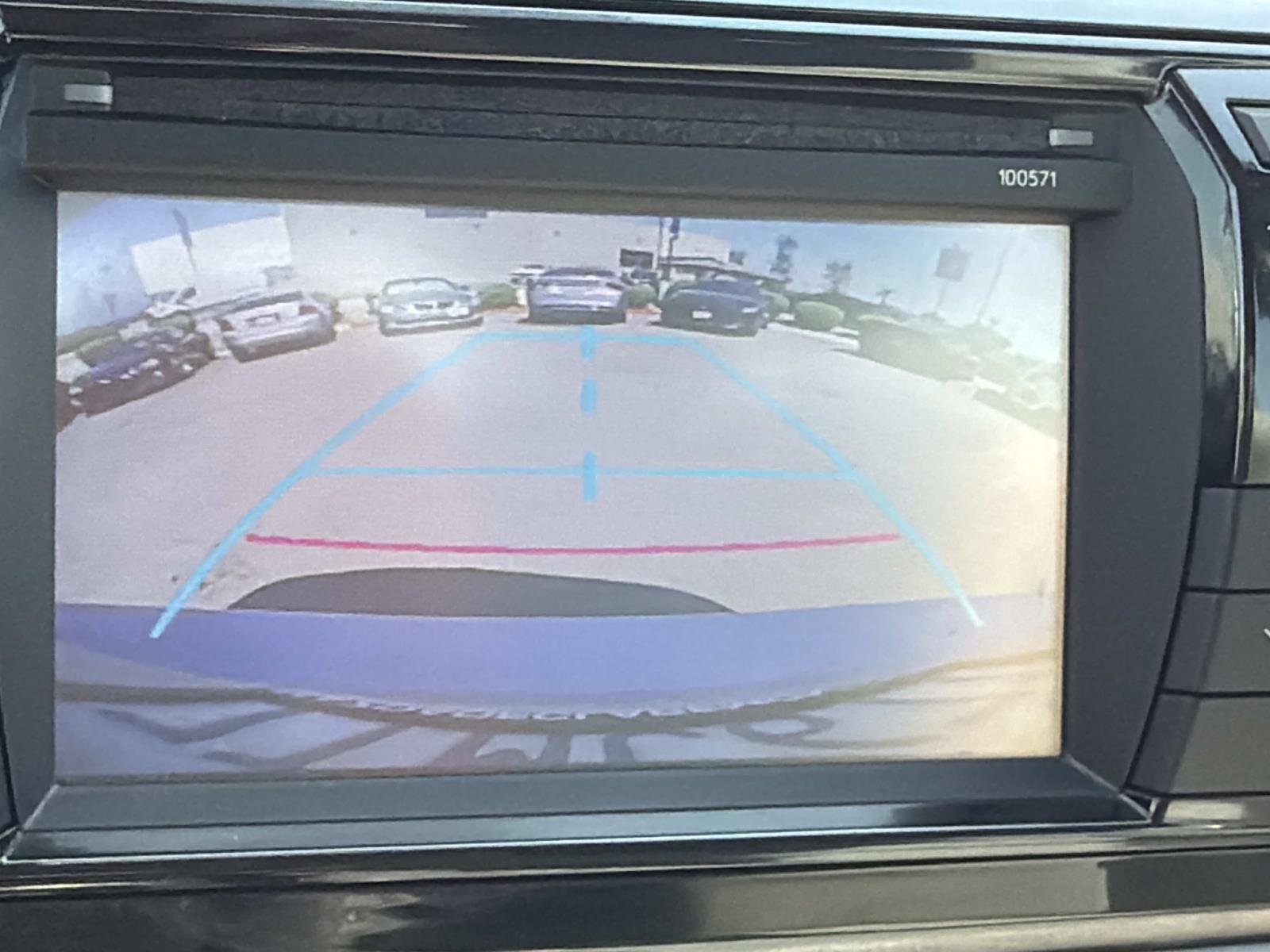 Used 2016 Toyota Corolla LE image 12