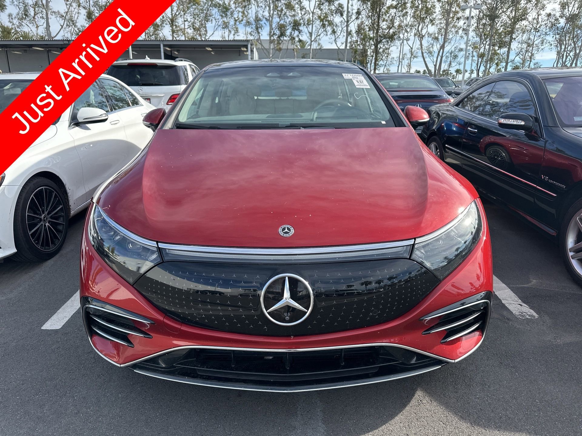 Certified 2023 Mercedes-Benz EQS 580 4MATIC Sedan image 2