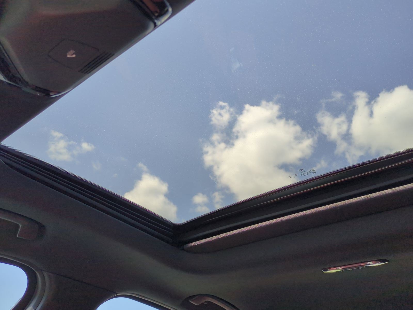 Certified 2024 BMW 330e xDrive w/ Premium Package image 28