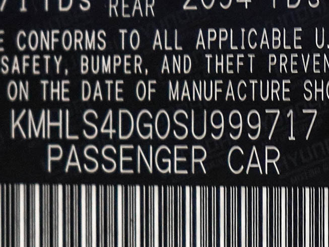 Used 2025 Hyundai Elantra SEL FWD image 24