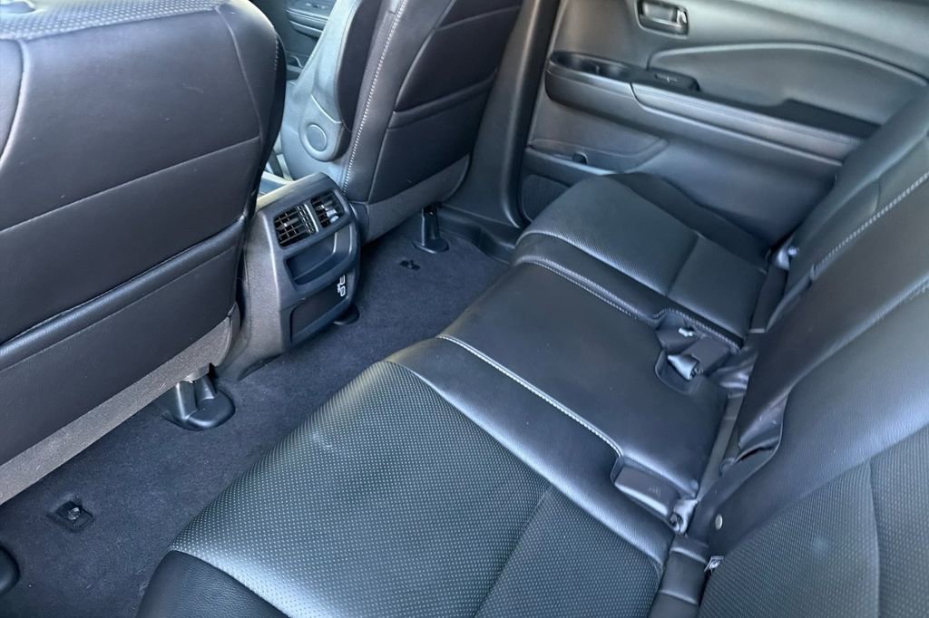 Certified 2023 Honda Passport EX-L image 12