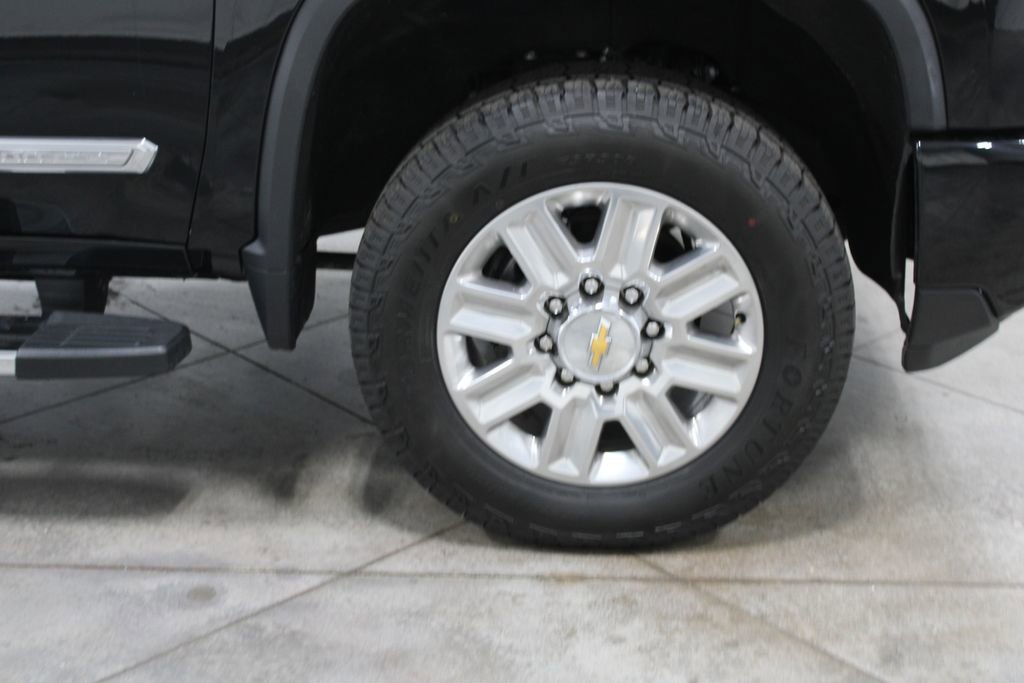 Used 2024 Chevrolet Silverado 2500 High Country image 63