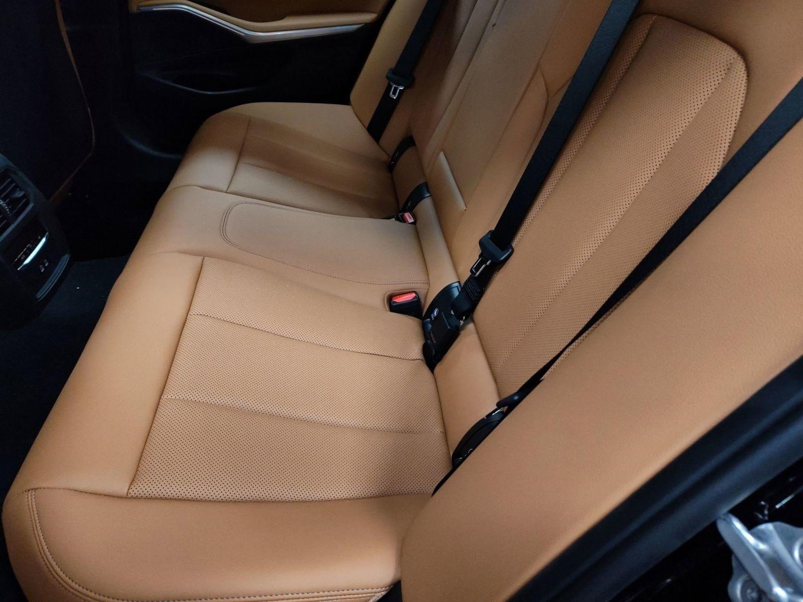 New 2026 BMW 330i xDrive Sedan w/ Premium Package image 14