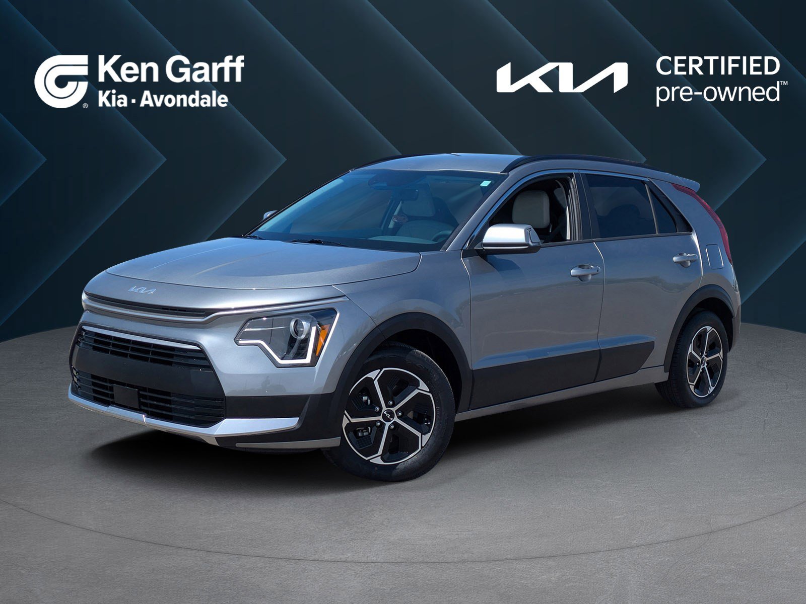 Certified 2025 Kia Niro EX FWD image 1