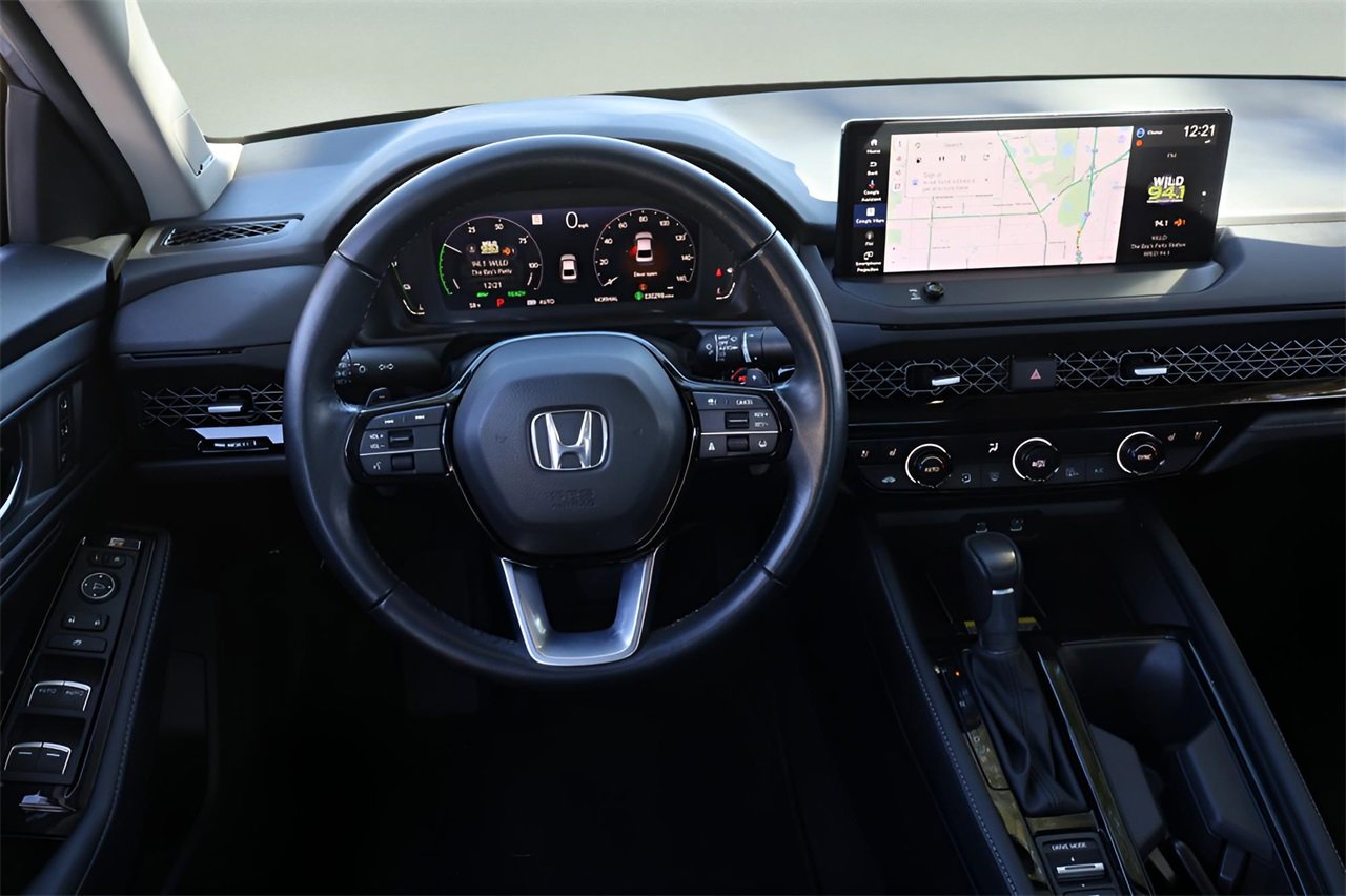 Used 2024 Honda Accord Touring image 16
