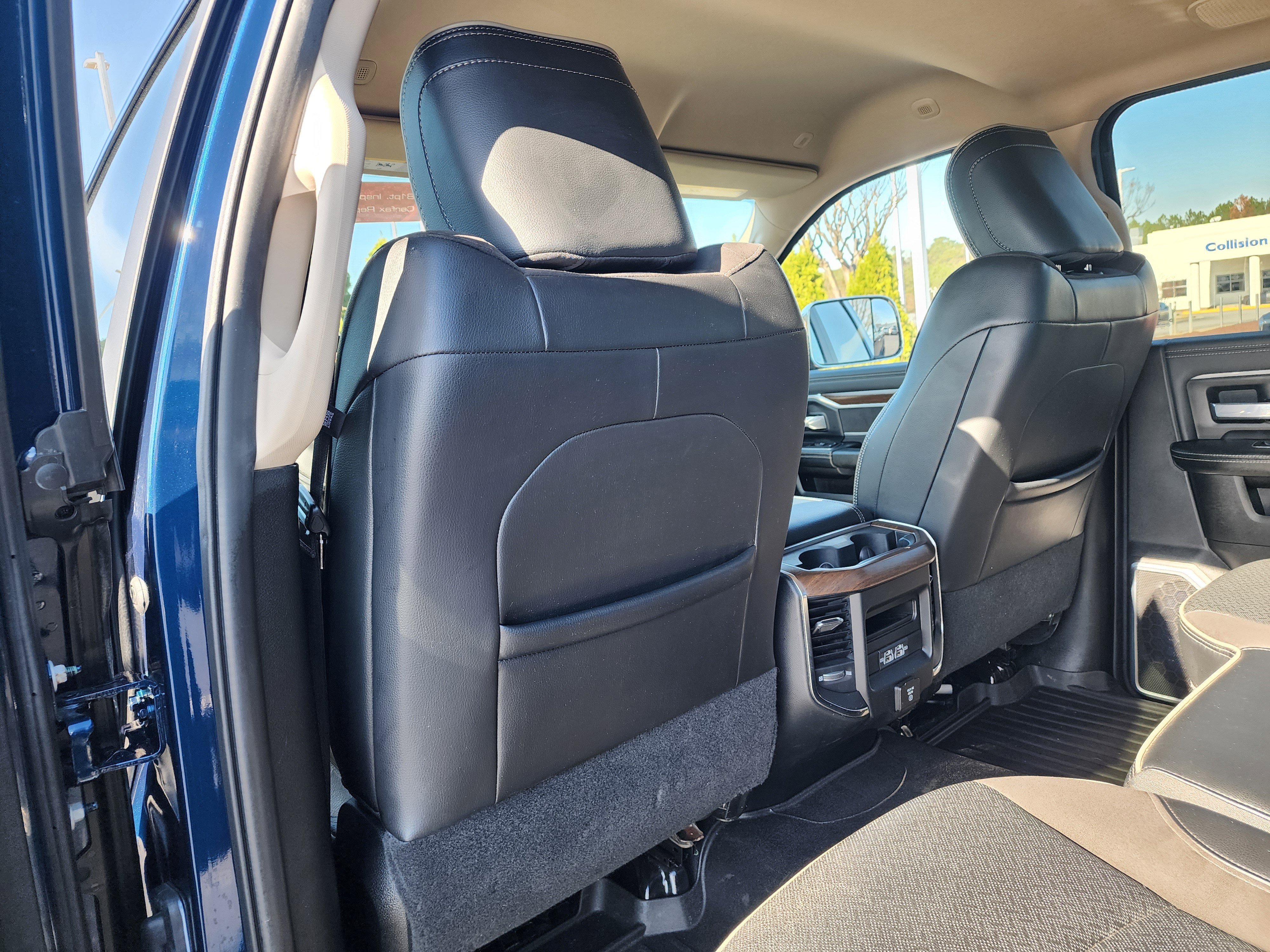 Used 2022 RAM 2500 Laramie w/ Body Color Bumper Group image 18