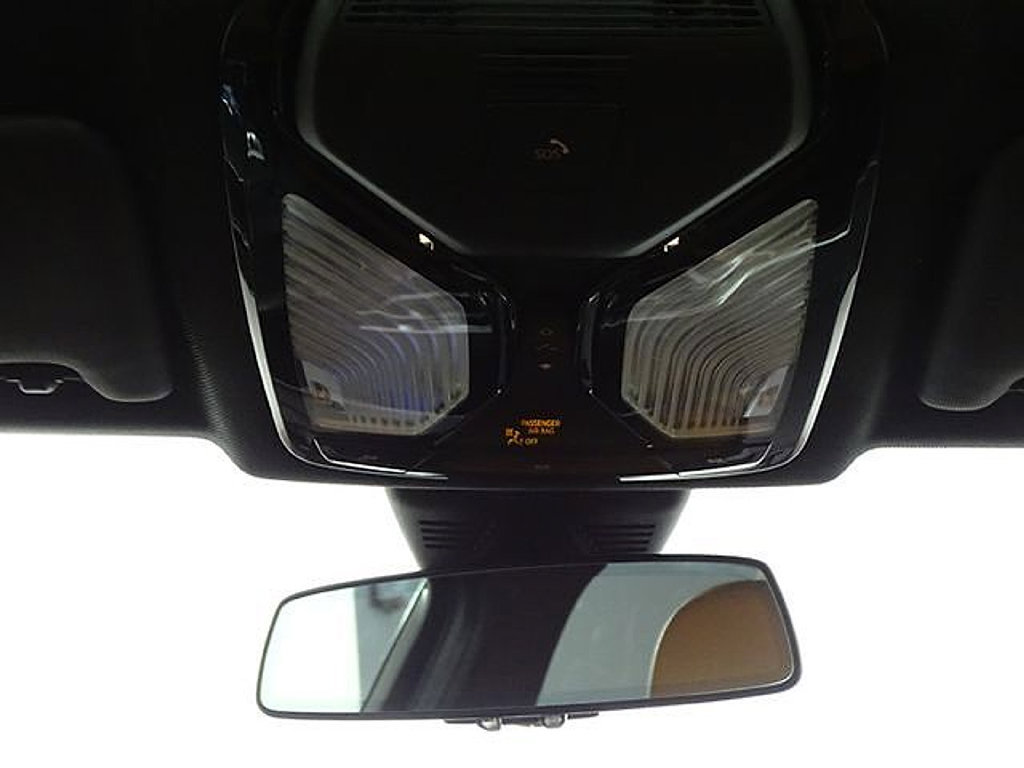 Used 2024 BMW 330i Sedan RWD image 32