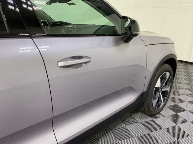New 2026 Volvo XC40 B5 Plus w/ Protection Package Premier AWD/4WD image 10