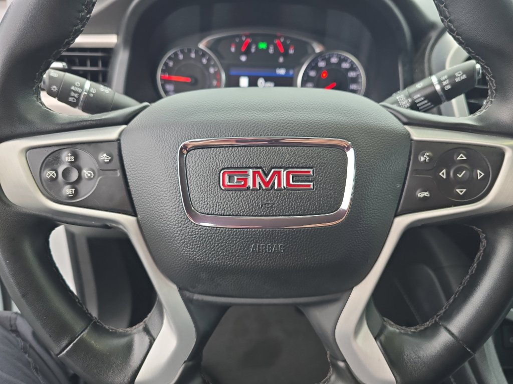 Used 2023 GMC Acadia SLT image 25