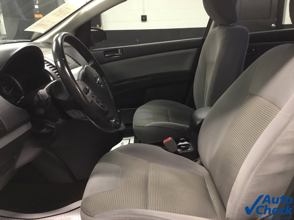 Used 2012 Nissan Sentra 2.0 SR w/ Special Edition Pkg FWD image 23