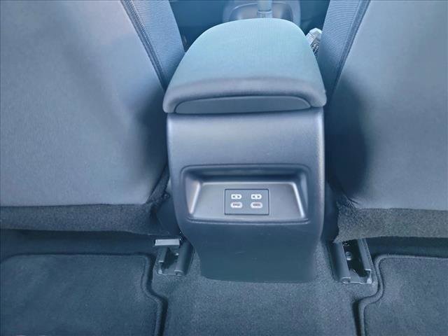 Used 2025 Toyota Corolla LE image 17