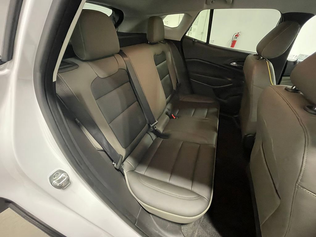 Used 2025 Chevrolet Trax ACTIV image 26