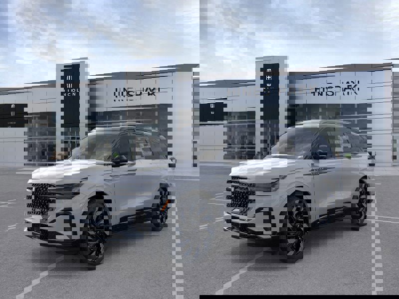 New 2026 Lincoln Nautilus Reserve w/ Jet Appearance Package image 1