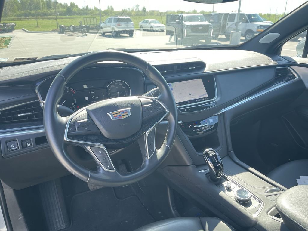Used 2023 Cadillac XT5 Premium Luxury image 17