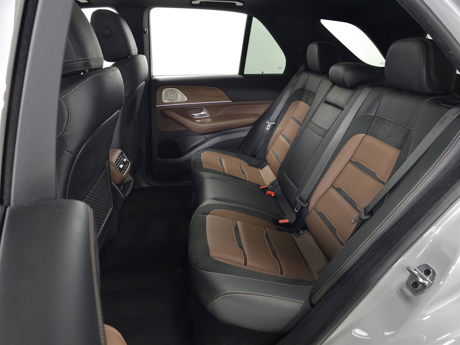 Used 2024 Mercedes-Benz GLE 53 AMG 4MATIC image 40