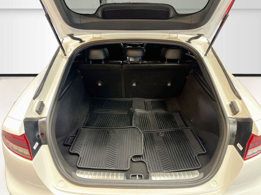 Used 2022 Kia Stinger GT-Line w/ Sun & Sound Package AWD/4WD image 28