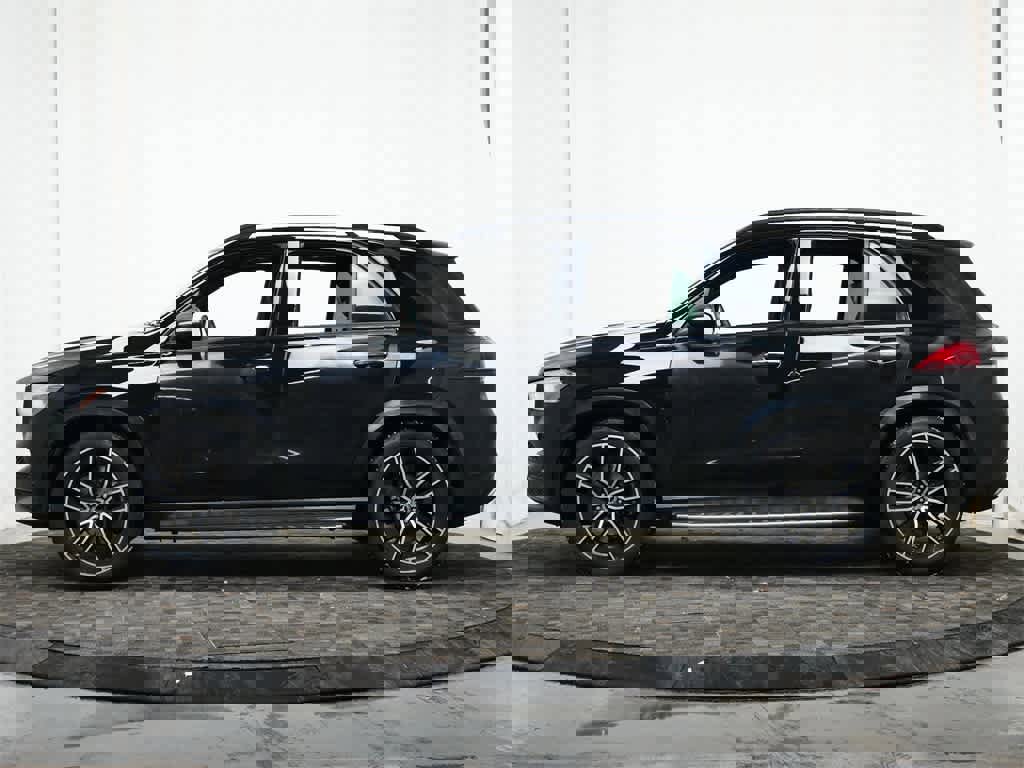 Used 2020 Mercedes-Benz GLE 580 4MATIC image 2