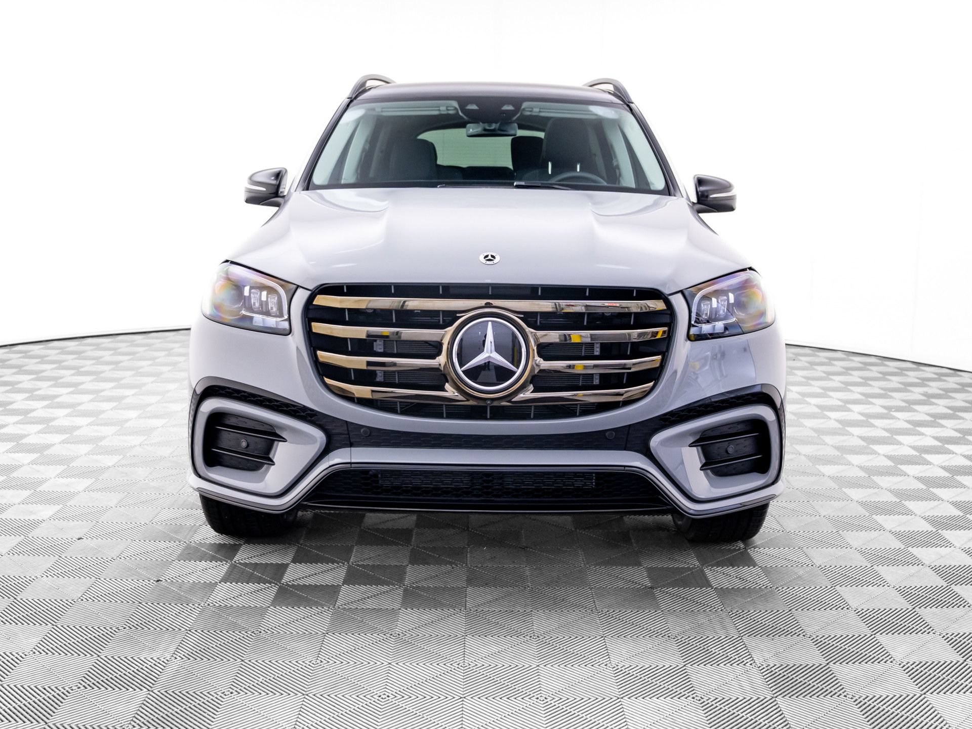 New 2026 Mercedes-Benz GLS 450 4MATIC image 9