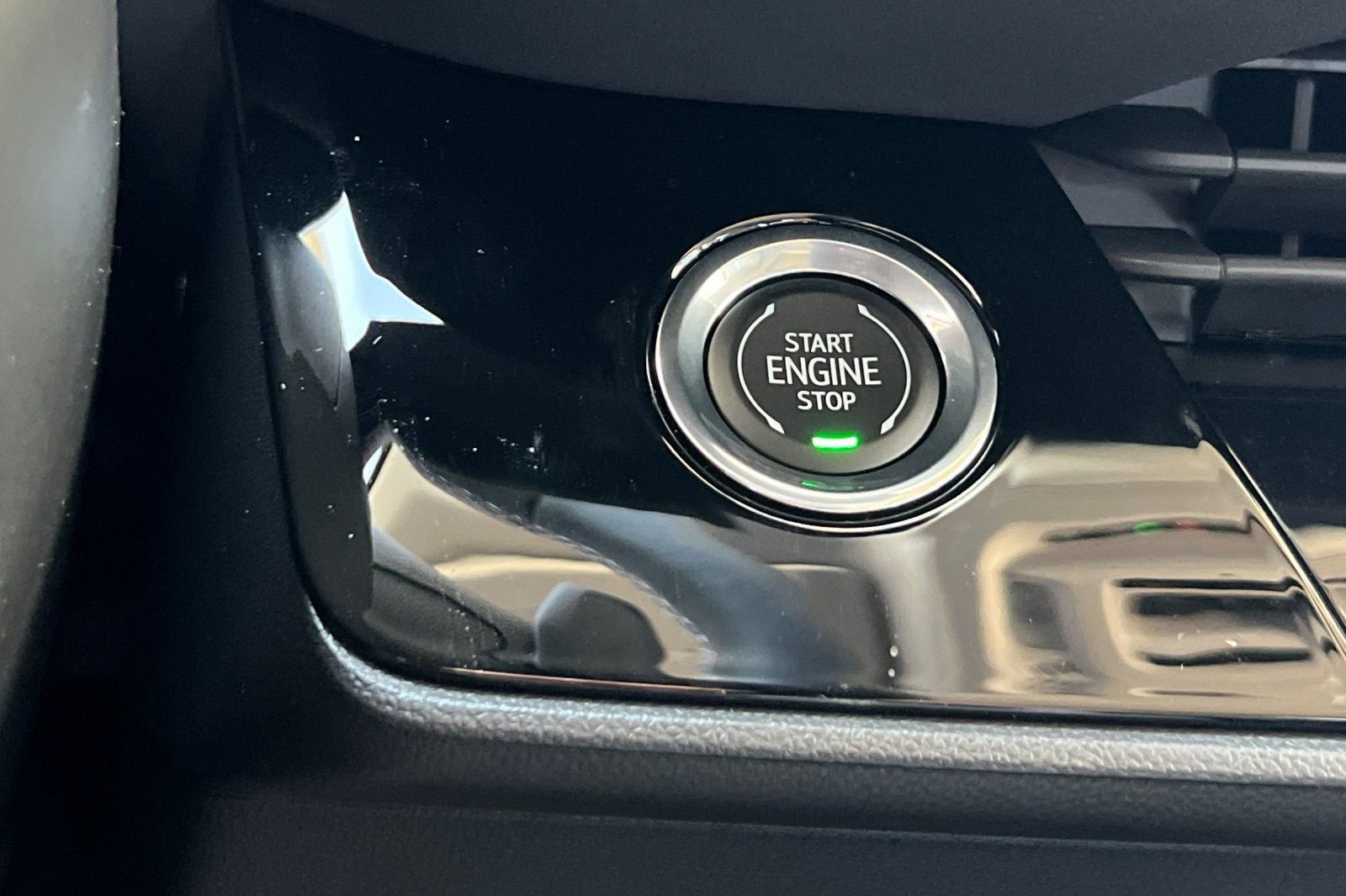 New 2026 Buick Envision Sport Touring image 22