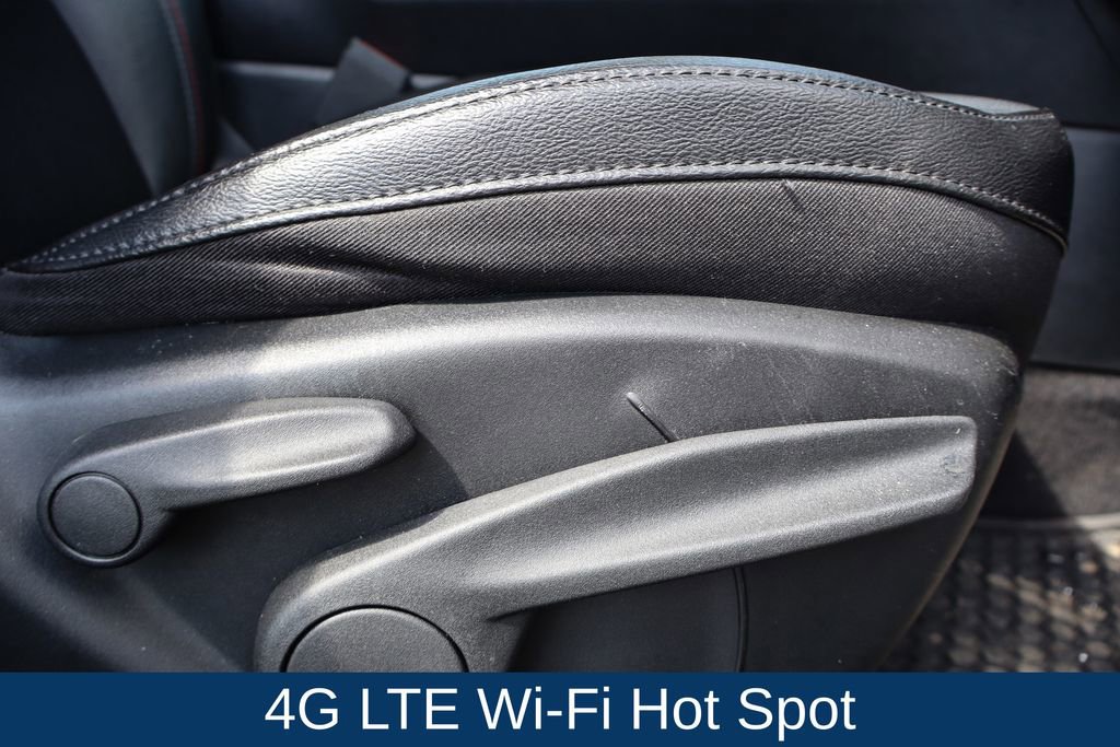 Used 2024 Jeep Compass Trailhawk image 16