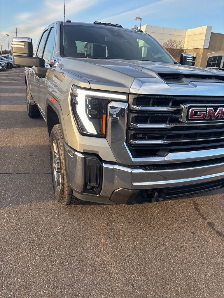 Used 2025 GMC Sierra 2500 SLT w/ SLT Convenience Package image 14