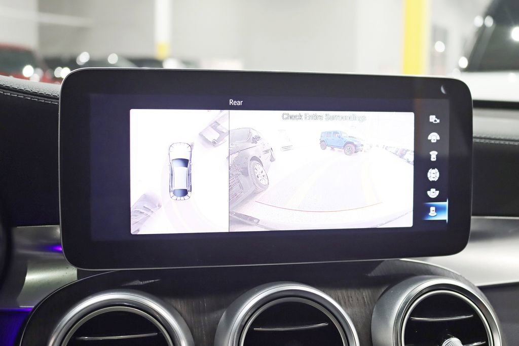 Used 2022 Mercedes-Benz GLC 300 4MATIC Coupe image 18