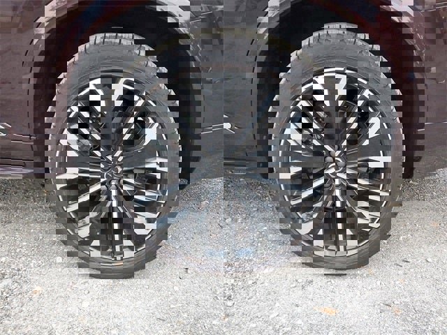 Used 2025 Volvo XC90 B6 Ultra w/ Protection Package Premier image 35