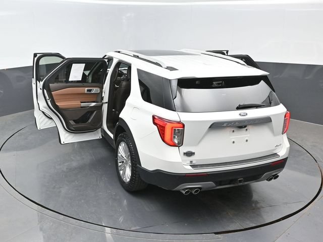 Certified 2023 Ford Explorer King Ranch w/ Technology Package AWD/4WD image 26