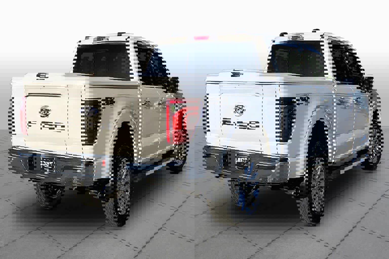 Used 2025 Ford F150 Lariat w/ Equipment Group 502A High image 13