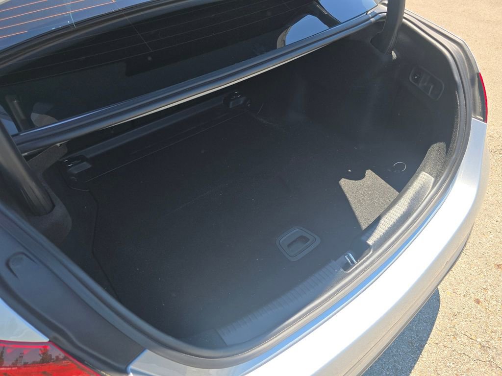Certified 2023 Mercedes-Benz C 300 4MATIC Sedan image 18