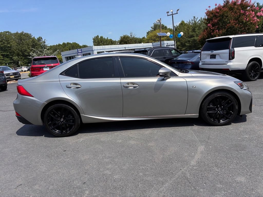 Used 2019 Lexus IS 300 F Sport w/ F Sport Package AWD/4WD image 8