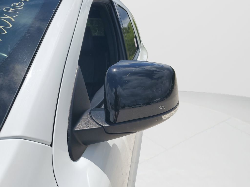 Used 2024 Dodge Durango GT RWD image 29
