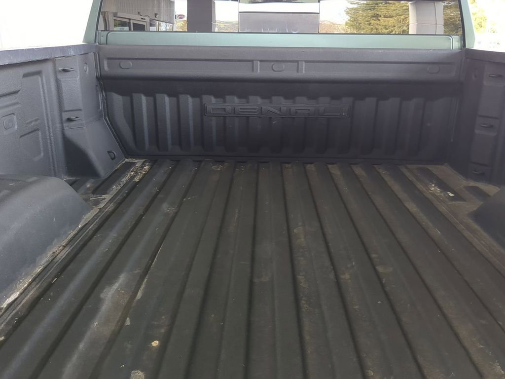 Used 2020 GMC Sierra 2500 Denali w/ Denali Ultimate Package image 13